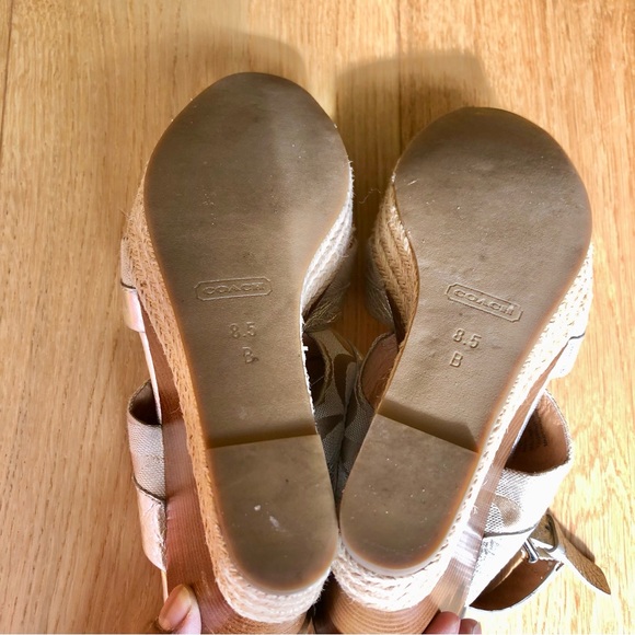 Coach monogram pale gold leather and canvas wedge heeled sandals - Picture 6 of 6